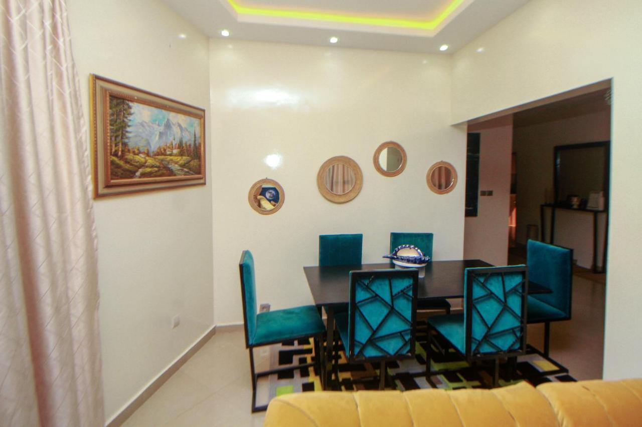 Le "Grand Bleu", Un Bel Appartement Paisible, Sur Et Spatieux Au Coeur De La Station Balneaire De Сали-Портудал Экстерьер фото